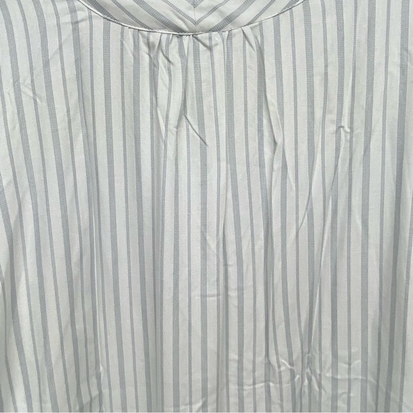 Nine West Jeans Women's XXL Woven V Neck Popover Top Stripe Blue & White Relaxed - Picture 11 of 13